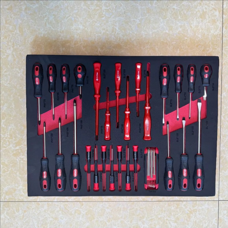 Chariot à outils manuel 7 tiro - Workshop Tools Sale avis et prix